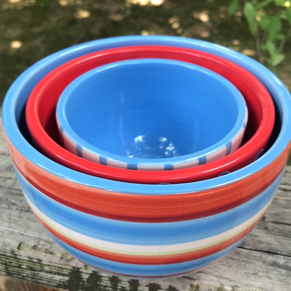 Bowls- Set of 3- Small, Medium, Large Pretty Patterns - Picture 11 of 12